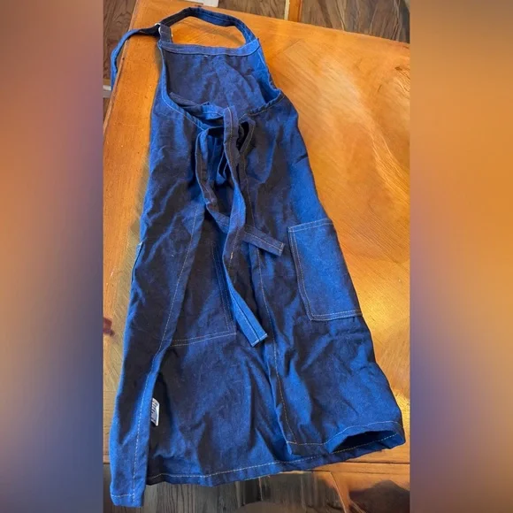 The Spring Shop Navy Denim Apron with Stitching and 2 pockets. New with tags - Picture 2 of 7